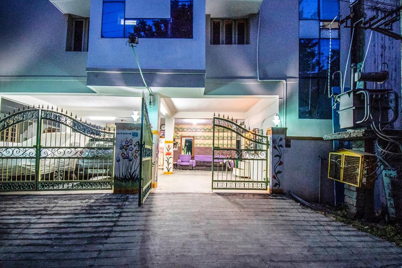 Fabhotel Aditya Yatri Nivas - Nr Tirupati Railway Station Kültér fotó